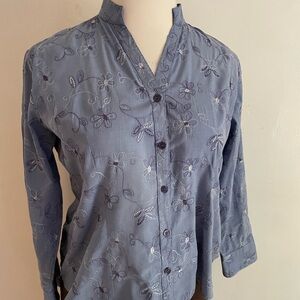 Lee Gray Button Down Shirt with Mandarin Collar and Embellished Style